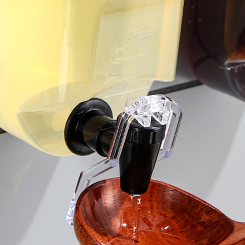 Vinegar And Oil Dispenser Wall – Kitchen Bank recenzja i cena